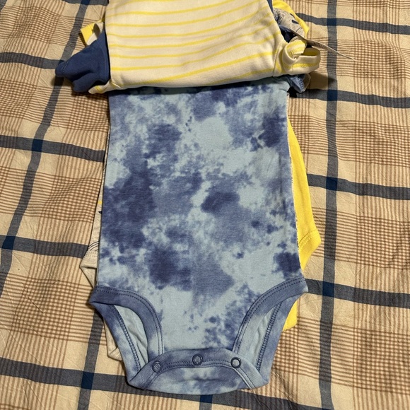 Carters Bodysuit Set - Picture 3 of 7